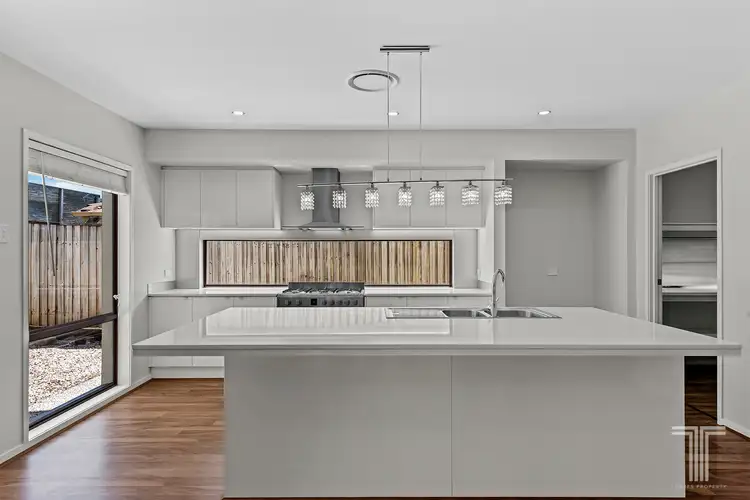 Third view of Homely house listing, 39 Injune Circuit, Calamvale QLD 4116
