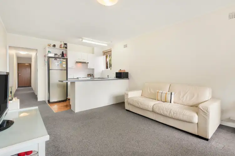 10/2 Campbell Parade, Manly Vale NSW 2093