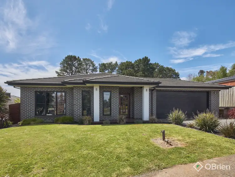 21 Davey Drive, Drouin VIC 3818