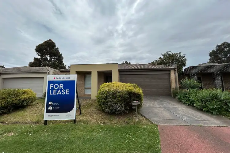 17 Tanner Mews, Point Cook VIC 3030