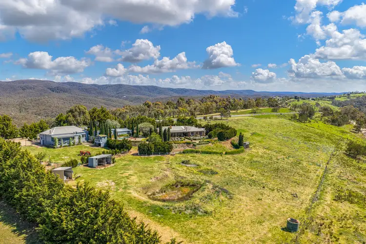 1949 Gisborne Road, Coimadai VIC 3340