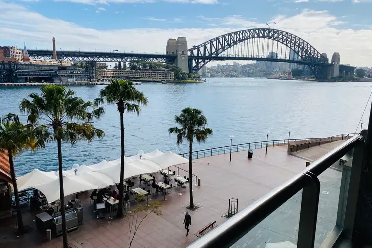 Fourth view of Homely unit listing, 25/1 Macquarie Street, Sydney NSW 2000