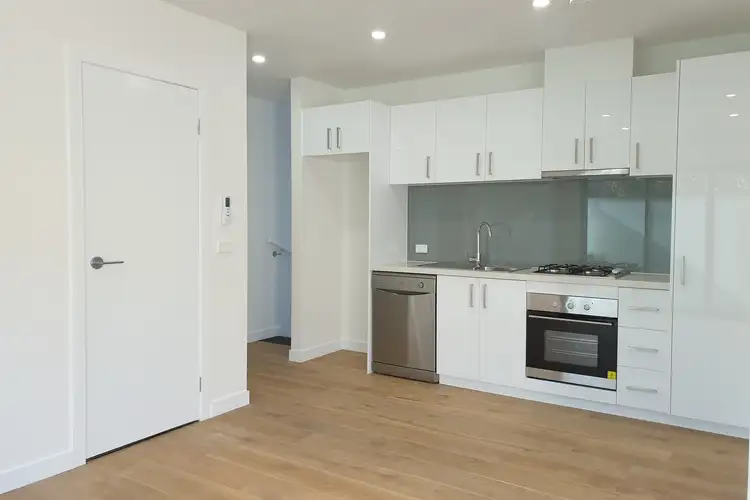 Second view of Homely townhouse listing, 4/4 Albert Avenue, Oakleigh VIC 3166