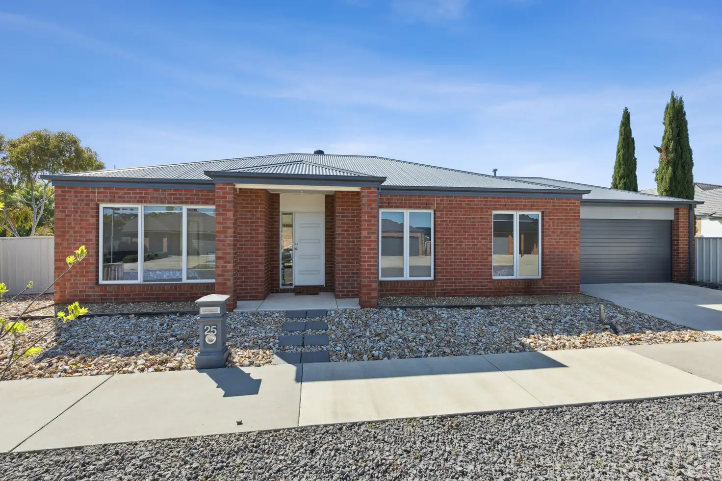 Main view of Homely house listing, 25 Garden Drive, Epsom VIC 3551