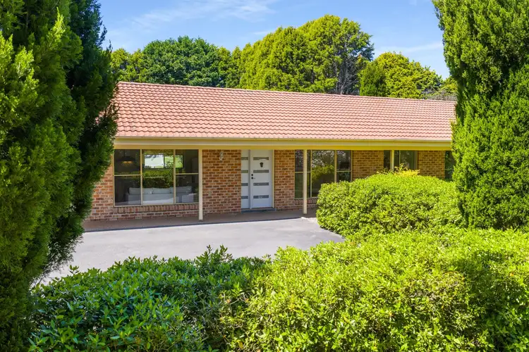 17 Watkins Drive, Moss Vale NSW 2577