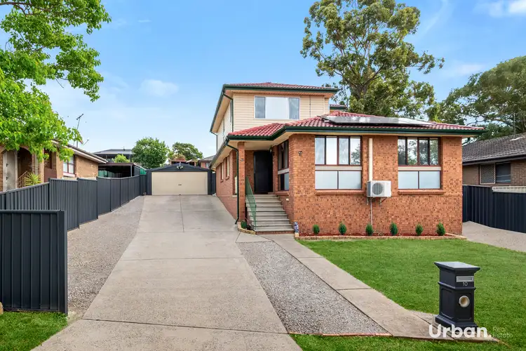 10 Lightwood Street, Ambarvale NSW 2560