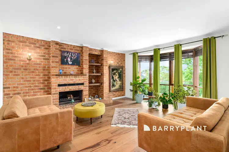 Second view of Homely house listing, 5 Manna Gum Court, Narre Warren VIC 3805