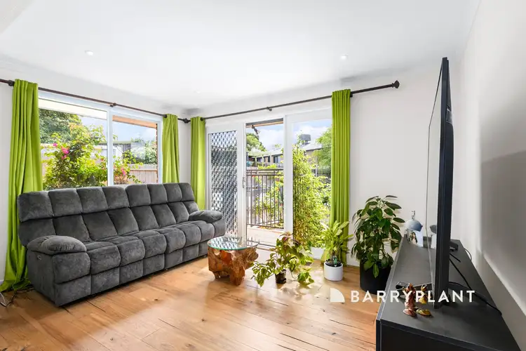 Sixth view of Homely house listing, 5 Manna Gum Court, Narre Warren VIC 3805