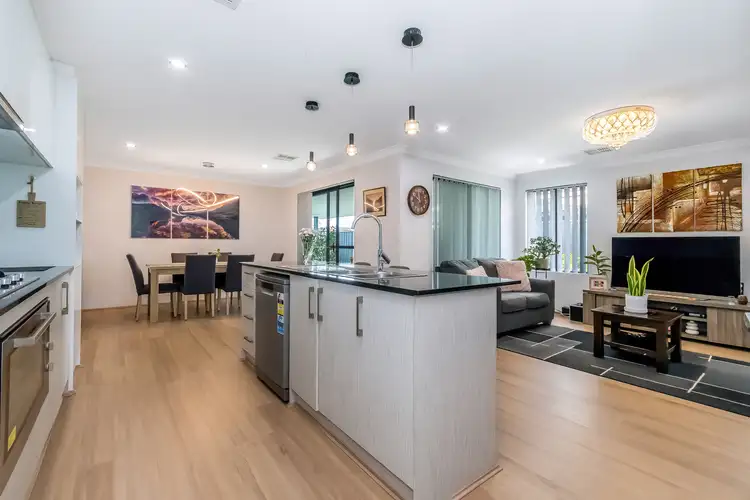 Sixth view of Homely house listing, 9 Charnwood Grove, Hilbert WA 6112