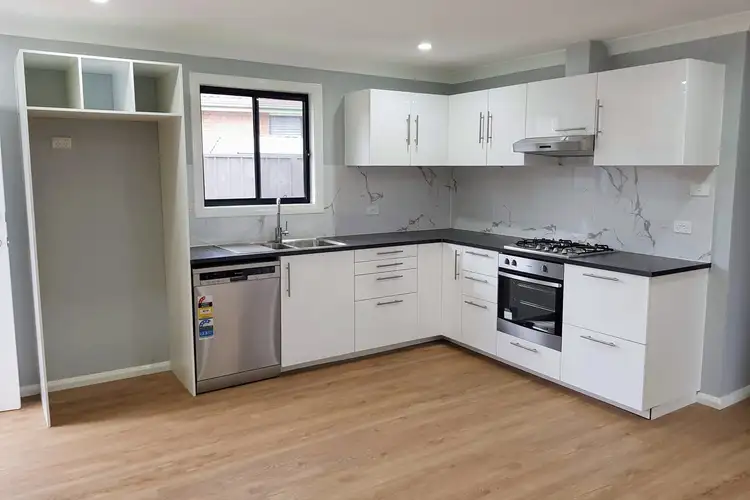 14A Cosgrove Crescent, Kingswood NSW 2747