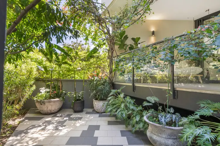 Third view of Homely apartment listing, 8/66 Allen Street, Hamilton QLD 4007