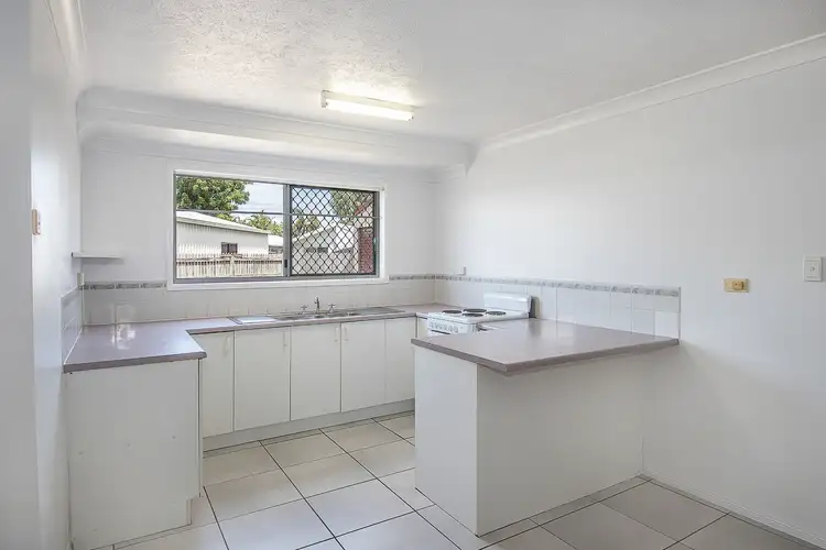 Fourth view of Homely house listing, 6 Carlo Court, Kelso QLD 4815