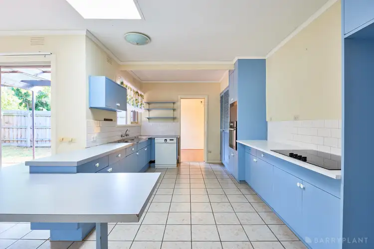 Fourth view of Homely house listing, 5 Oaklands Crescent, Frankston VIC 3199