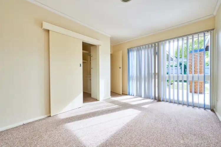 Fifth view of Homely house listing, 5 Oaklands Crescent, Frankston VIC 3199