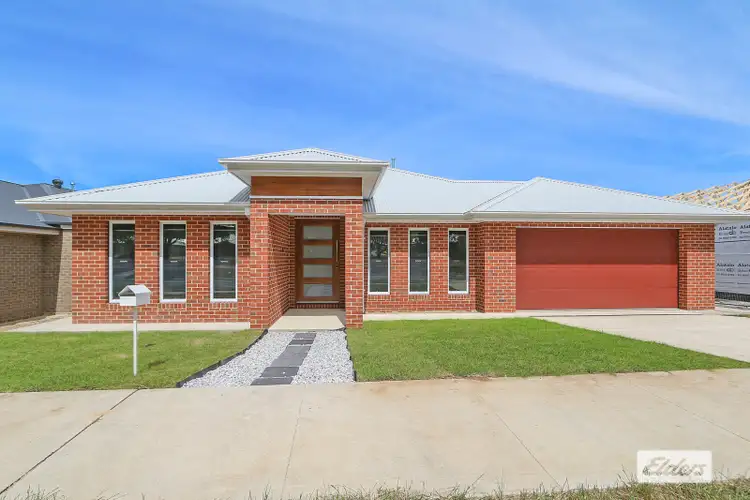 22 Birchall Crescent, Leneva VIC 3691
