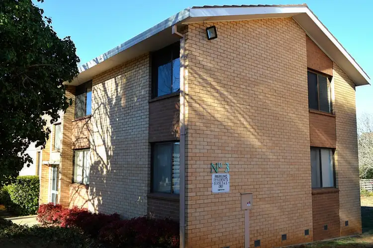 4/3 Walsh Place, Curtin ACT 2605