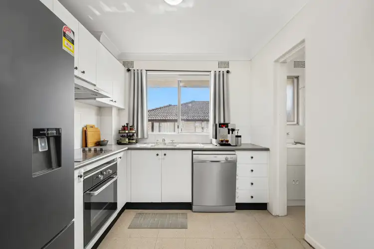 Fifth view of Homely apartment listing, 8/77 Dee Why Parade, Dee Why NSW 2099