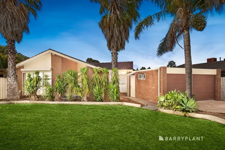 42 Madigan Crescent, Mill Park VIC 3082