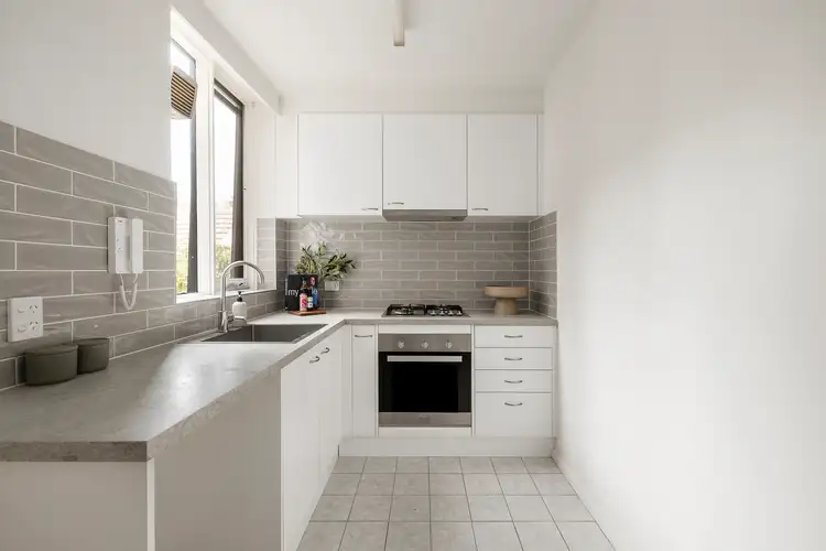 Fourth view of Homely apartment listing, 9/20 Bailey Avenue, Armadale VIC 3143