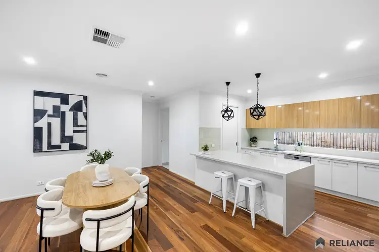 Fifth view of Homely house listing, 6 Merrica Court, Craigieburn VIC 3064