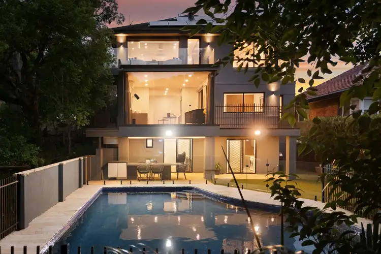 15 Pleasant Way, Blakehurst NSW 2221