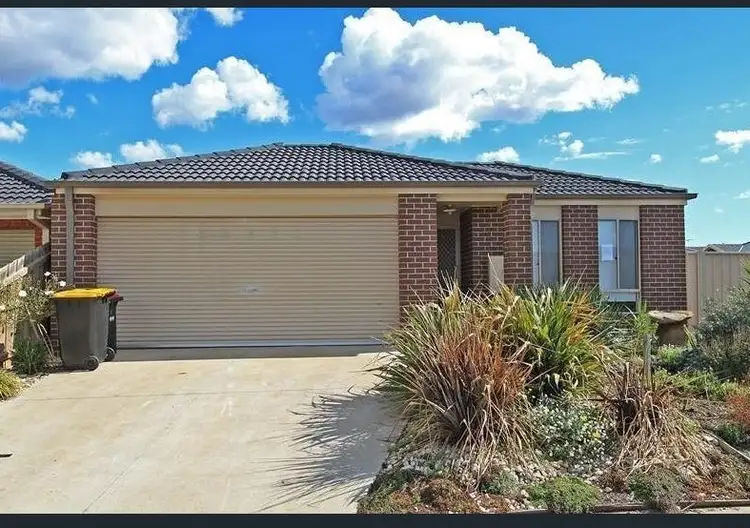 7 Light Fingers Street, Kurunjang VIC 3337