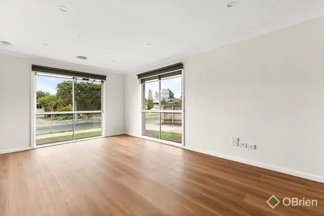 Fourth view of Homely house listing, 6 Dunbarton Avenue, Hoppers Crossing VIC 3029