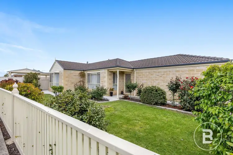 34 Bonshaw Drive, Sebastopol VIC 3356