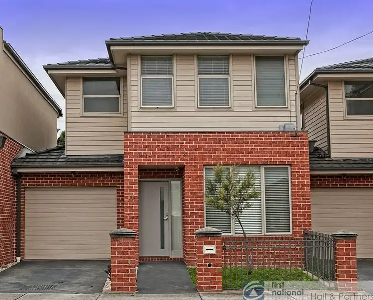 1B Dunvegan Crescent, Dandenong VIC 3175