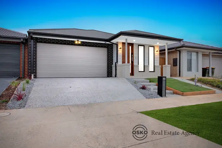 19 Pontburn Road, Truganina VIC 3029