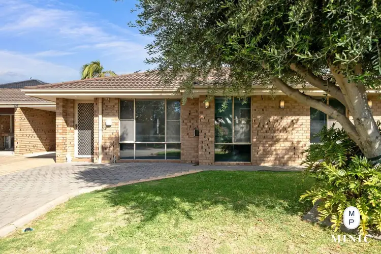 3/116 Centre Street, Queens Park WA 6107