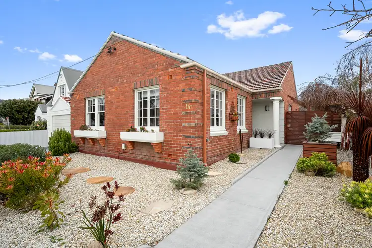 14 Marieville Esplanade, Sandy Bay TAS 7005
