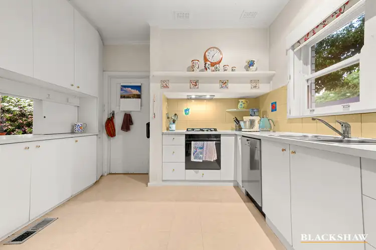 Fifth view of Homely house listing, 31 Arthur Circle, Griffith ACT 2603