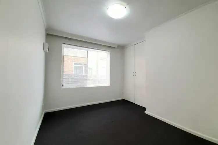 Fifth view of Homely unit listing, 1/10 Kelvin Grove, Springvale VIC 3171