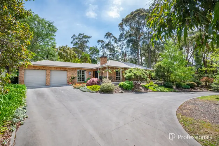 10 Carroll Street, Launching Place VIC 3139