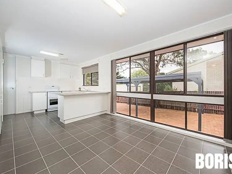 12 Seymour Place, Kambah ACT 2902