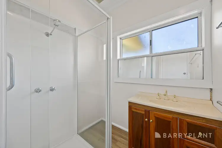 Fifth view of Homely house listing, 17 Mckindlay Street, Drouin VIC 3818