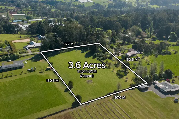 27 Edward Road, Wandin North VIC 3139