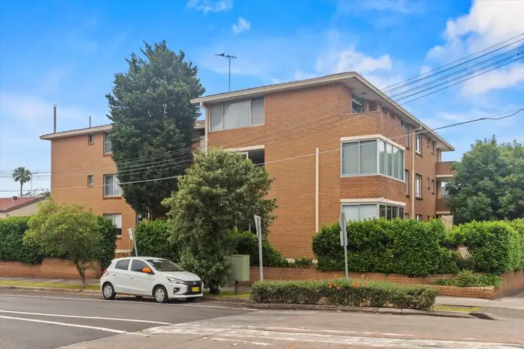 Second view of Homely apartment listing, 4/304-306 Birrell Street, Bondi NSW 2026