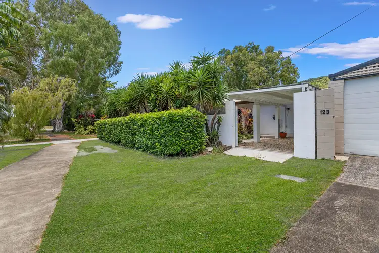 1/121 Kamerunga Road