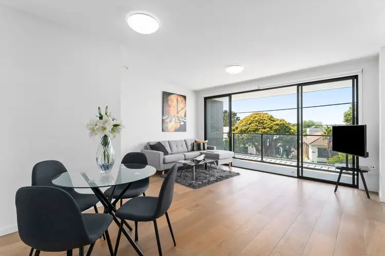 102/103 Grange Road, Glen Huntly VIC 3163
