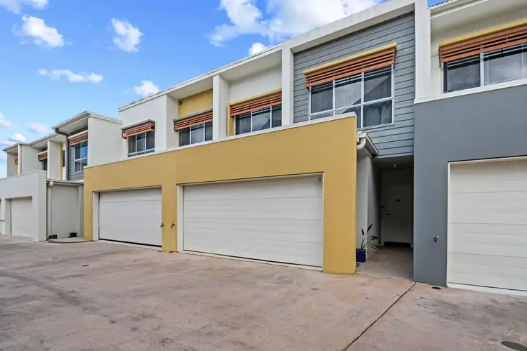 7016/3400 Panorama Drive, Carrara QLD 4211