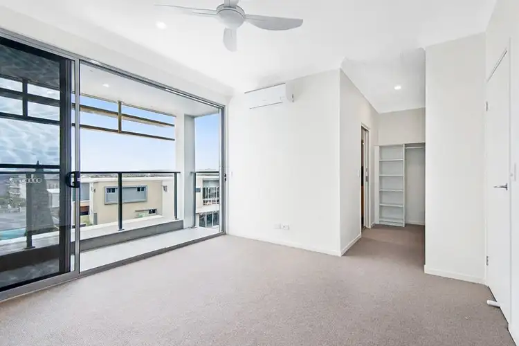 Fourth view of Homely townhouse listing, 7016/3400 Panorama Drive, Carrara QLD 4211