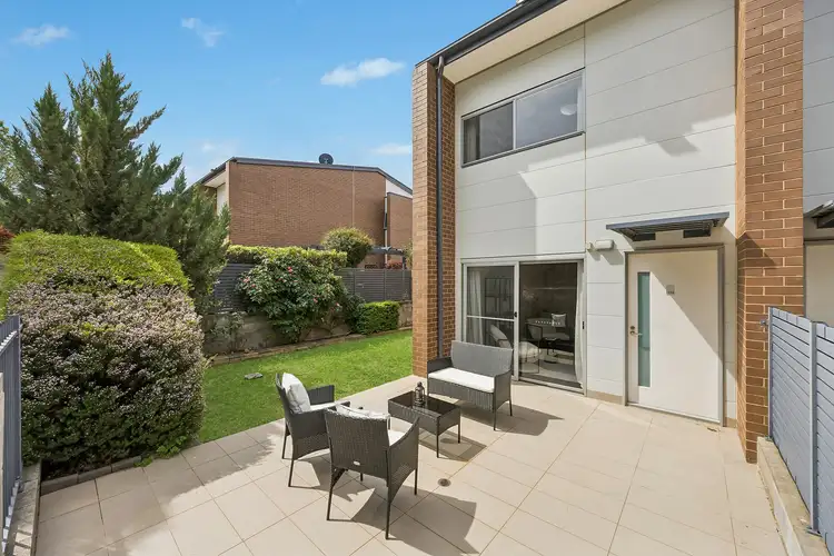 12/94 Henry Kendall Street