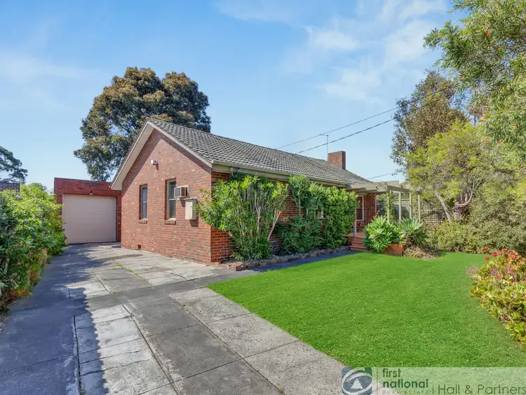 1 Berry Court, Doveton VIC 3177