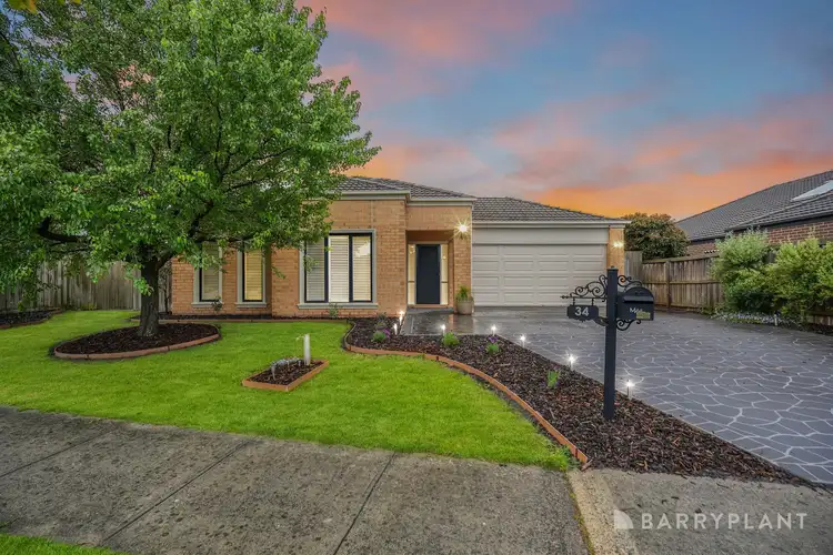 34 Banjo Paterson Drive, Pakenham VIC 3810
