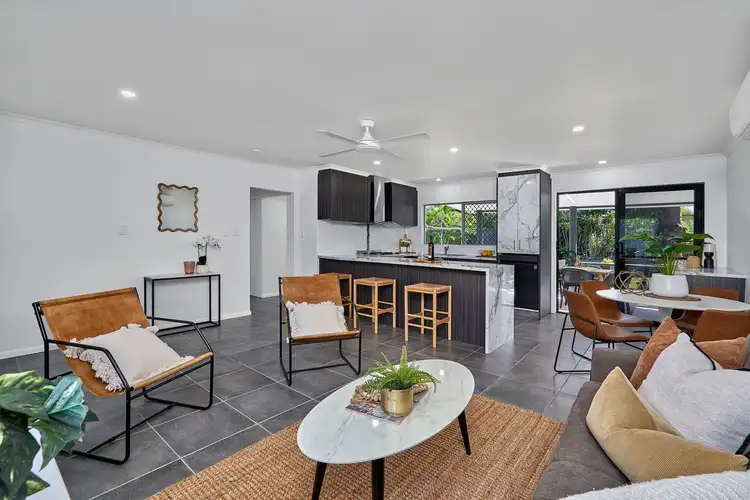 14 Ward Street, Mooroobool QLD 4870