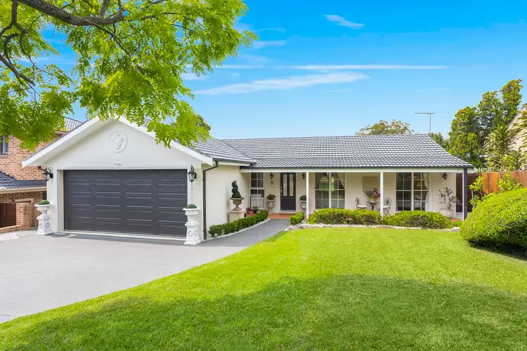 8 Prior Close, Illawong NSW 2234