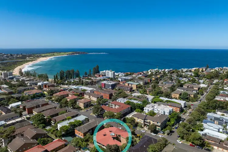 Third view of Homely apartment listing, 8/32 Cassia Street, Dee Why NSW 2099
