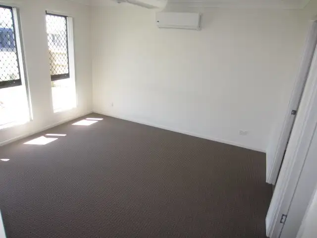 Fifth view of Homely house listing, 37 Epping Way, Mount Low QLD 4818